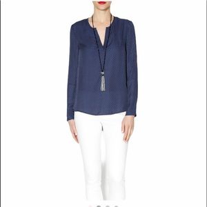 🔥SALE $8🔥 Lumiere REVOLVE NWT Navy & White Top